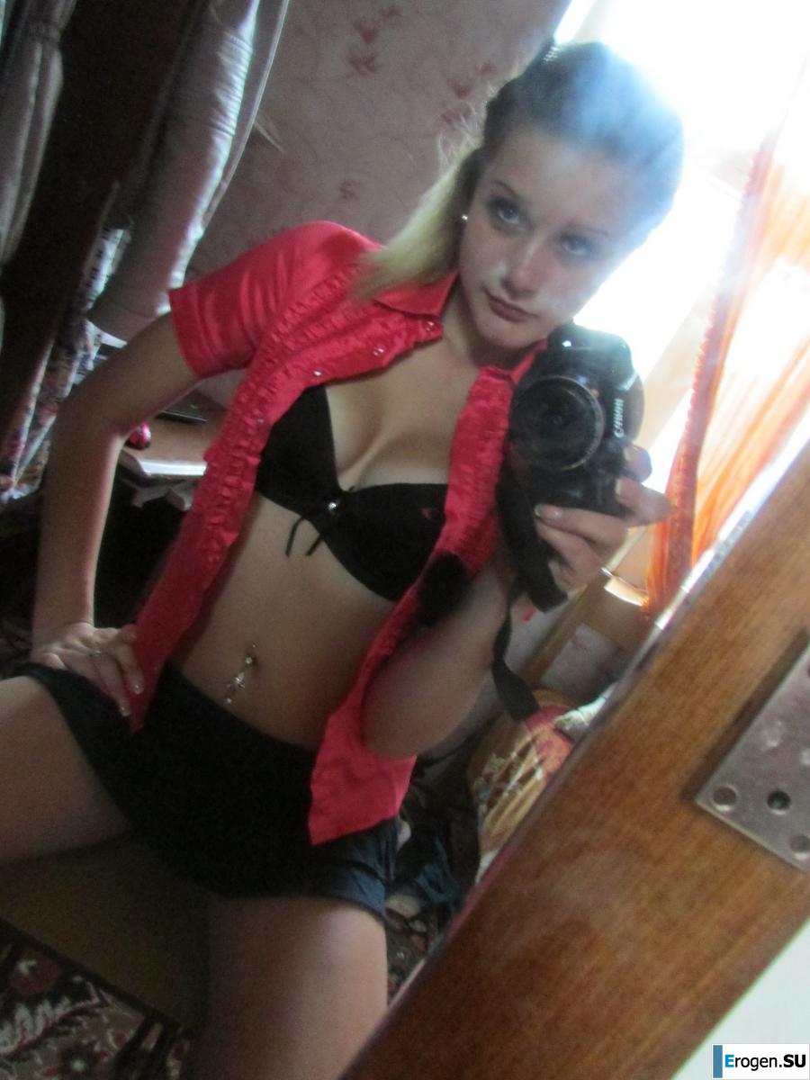 Девочка любит фотографировать свою киску. Часть 2. Фото 27