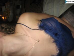 Intimate dinner on the floor. Thumb 34