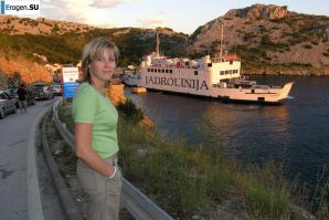 Couple on vacation. Thumb 20