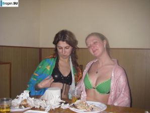 Подружки на девичнике. Эскиз 22