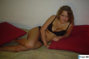 Busty musician. Thumb 37