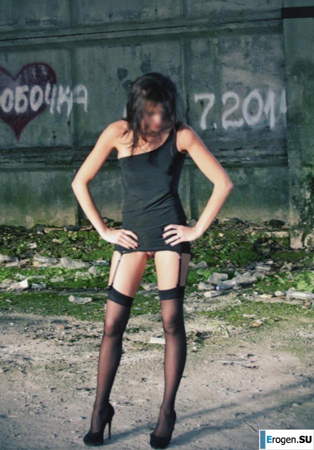 Under the bridge. Photo 7