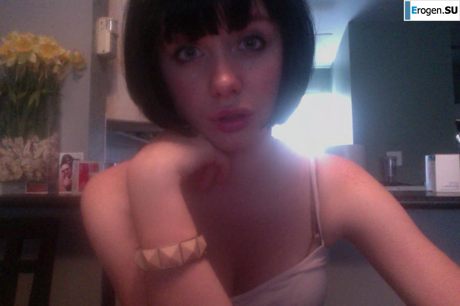 Posing and having fun. Photo 15