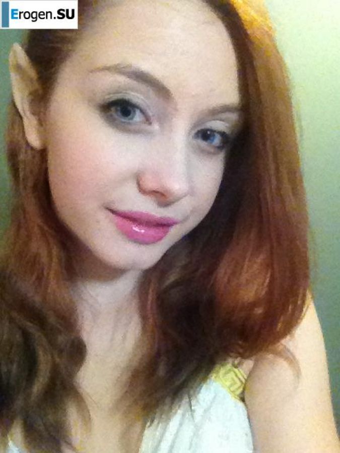 Posing and having fun. Photo 34