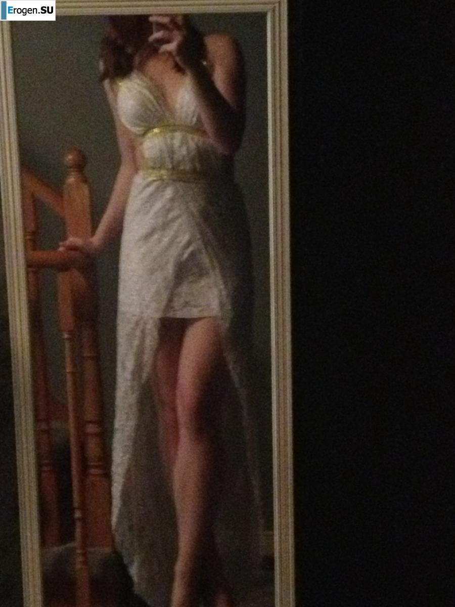 Posing and having fun. Photo 35