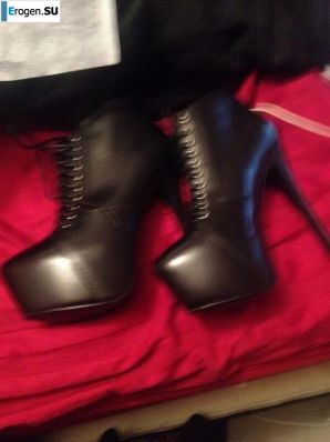 Posing and having fun. Thumb 57