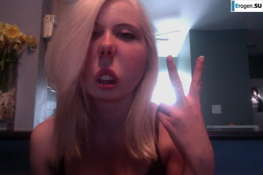 ... and I am the Goddess!. Photo 4