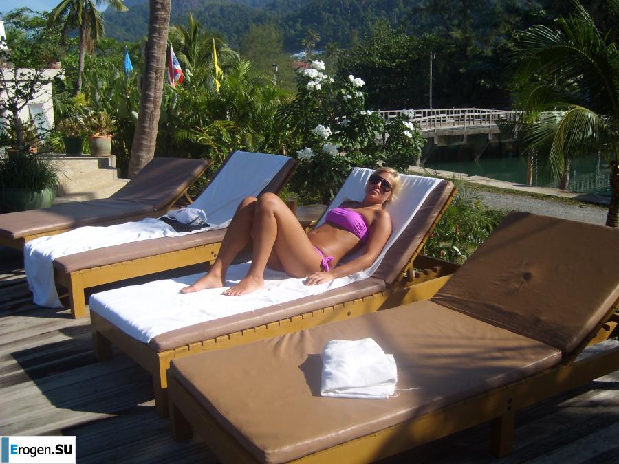 Hot Norwegian album. Photo 22