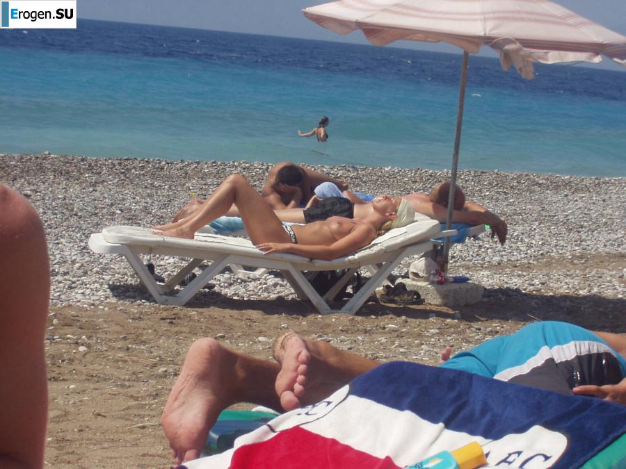 Hot Norwegian album. Photo 3