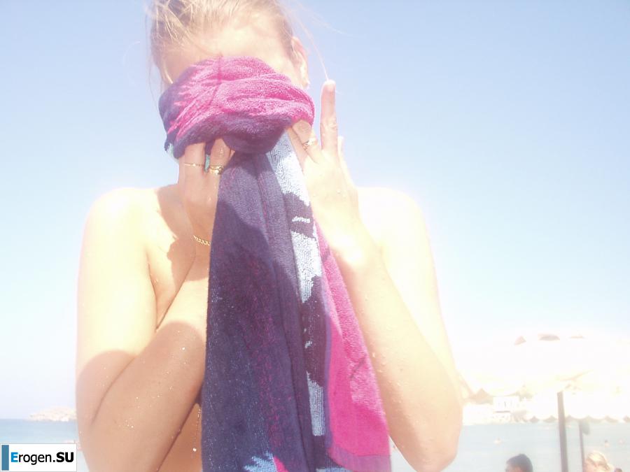 Hot Norwegian album. Photo 5