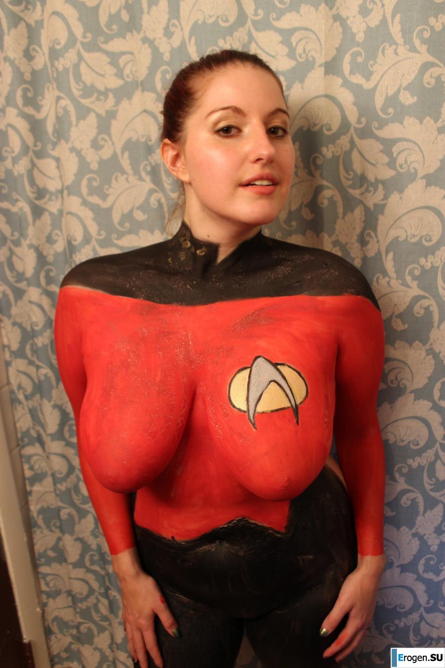 Girls on Halloween. Photo 41