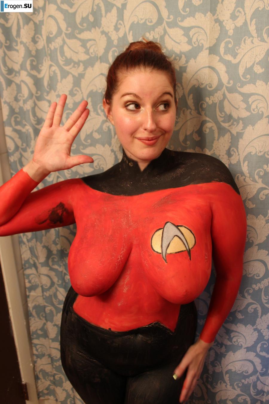 Girls on Halloween. Photo 49