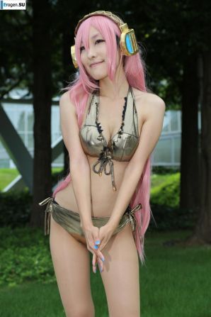 Girls on Halloween. Thumb 17