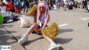 Girls on Halloween. Thumb 8