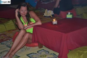 three men for a girl. Thumb 14