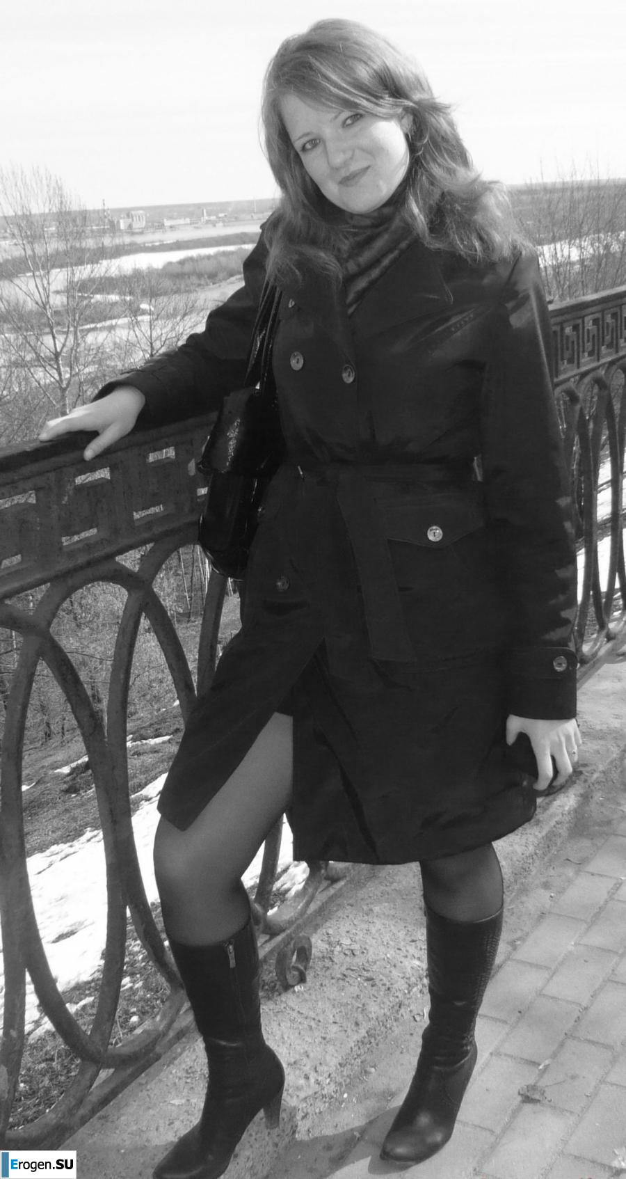 Few feminine charms . Photo 34