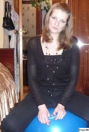 Few feminine charms . Thumb 8