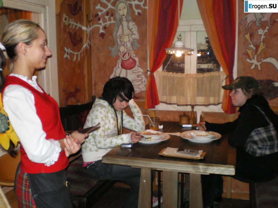 Karina the little rascal. Photo 35