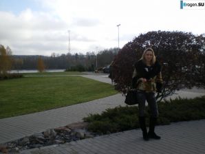 We're fooling around with girlfriends. Thumb 20