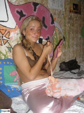 We're fooling around with girlfriends. Thumb 8