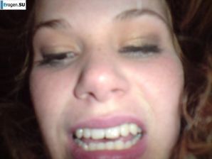 A young couple fooling around. Thumb 12