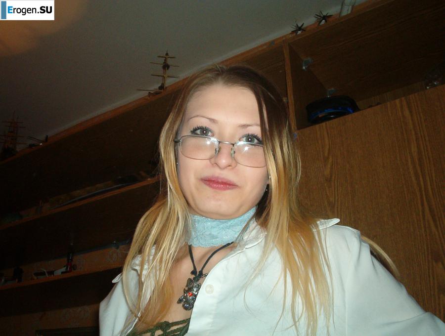 Let's pose a bit. Photo 19