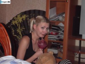 Let's pose a bit. Thumb 7