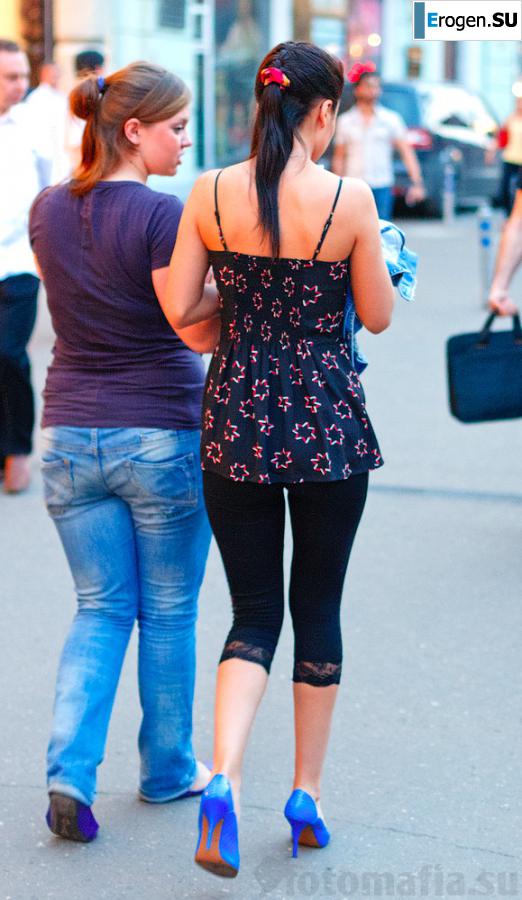 Girls in Super Stretch Jeans. Photo 32