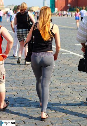 Девушки в джинсах суперстретч. Эскиз 44