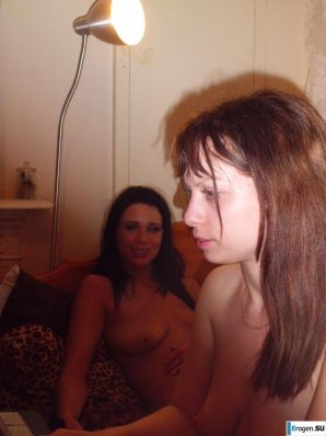 With and without girlfriends. Thumb 17