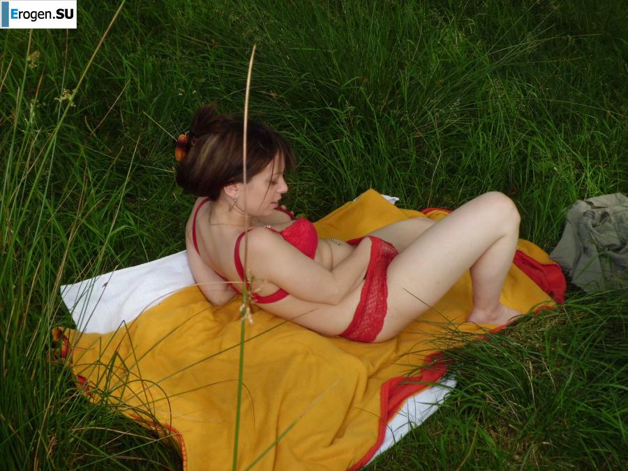 Universal Girl. Photo 4