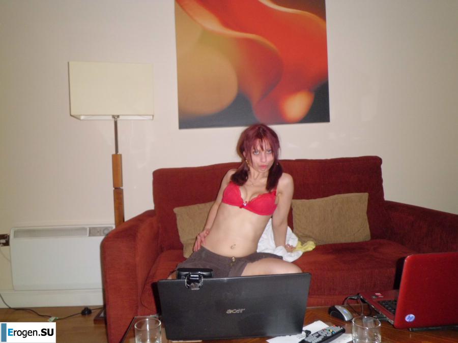 Universal Girl. Photo 51