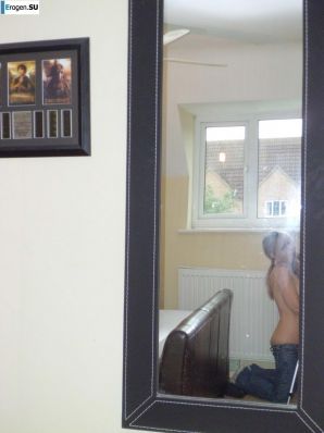 Universal Girl. Thumb 20