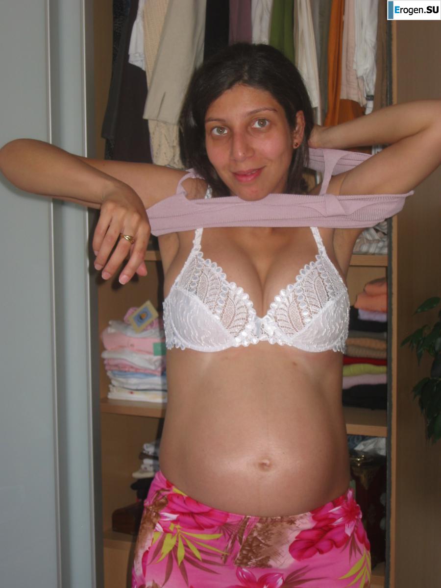 The Most Pregnant. Photo 14