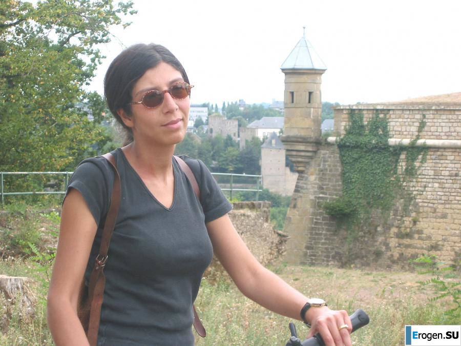 Posing on the seas. Photo 16