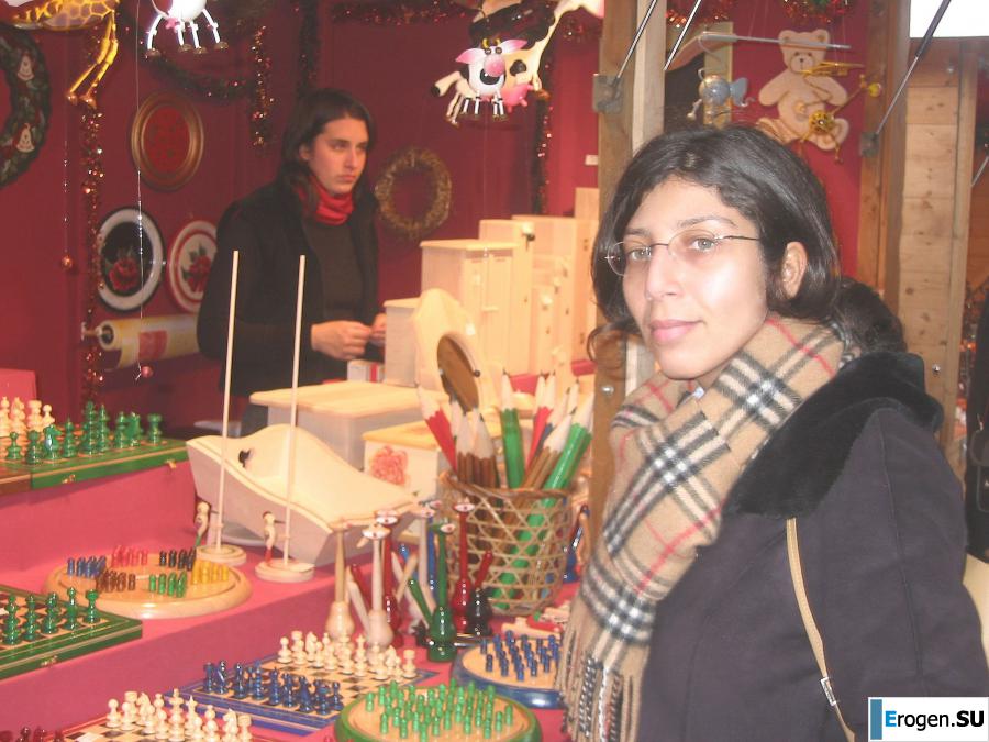 Posing on the seas. Photo 34