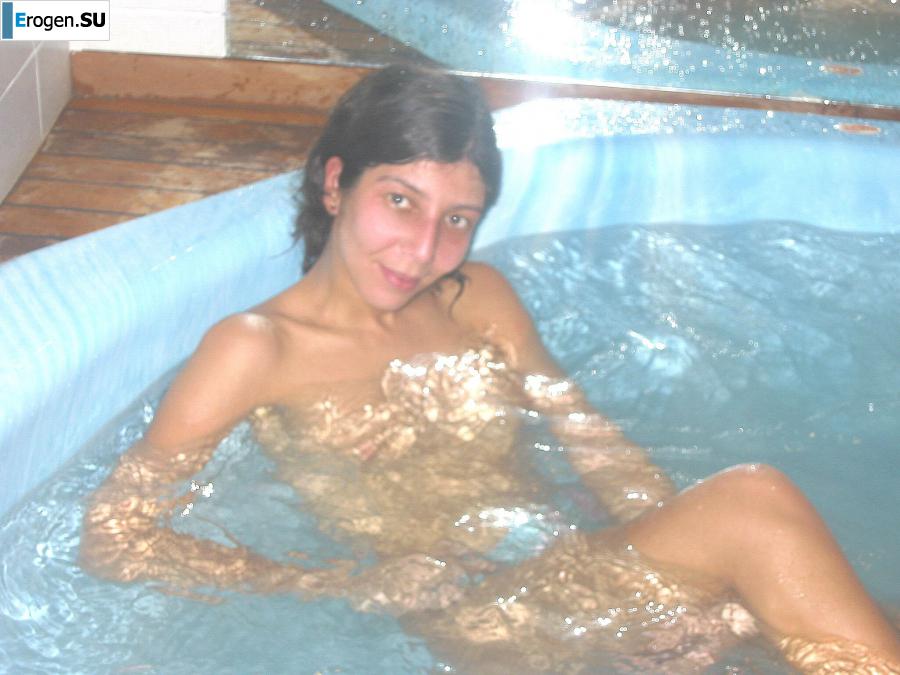 Posing on the seas. Photo 38