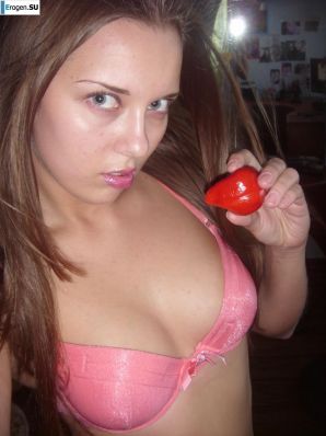 Селфи молодой художницы. Эскиз 10