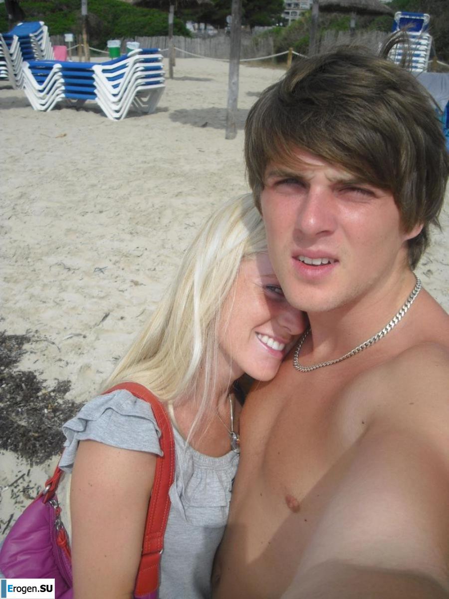 We]'re fooling around at the resort. Photo 56