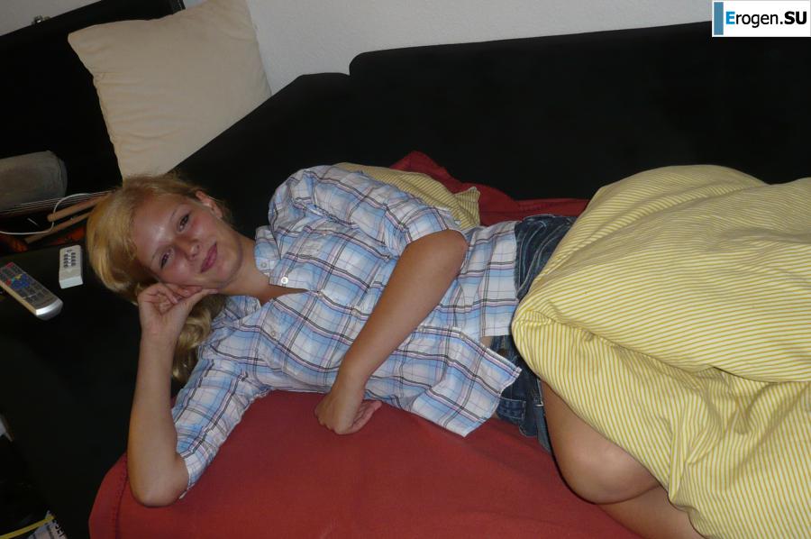 Redhead with braces. Photo 37