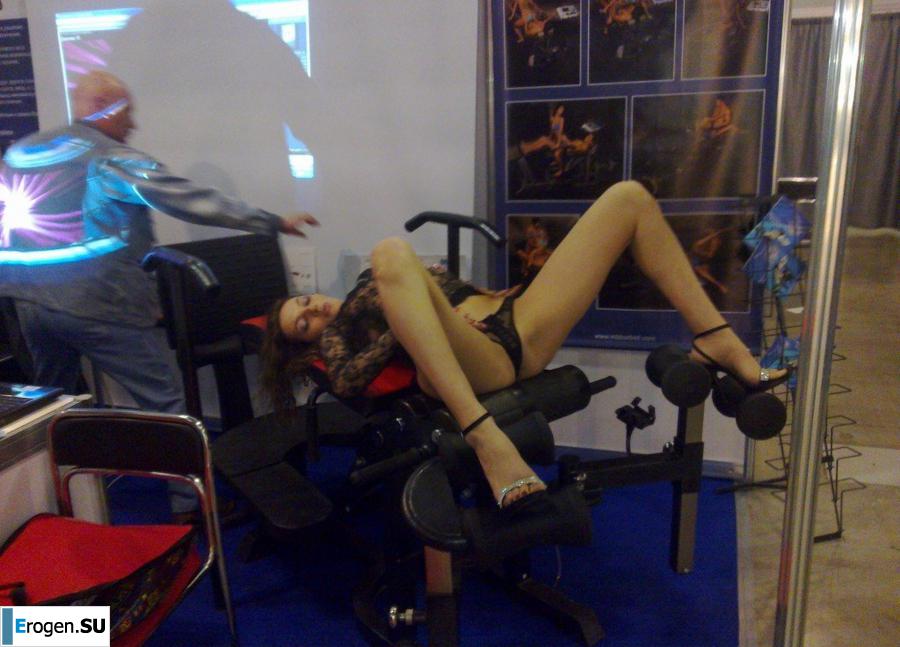 Sketches from the exhibition X ' show . Photo 8