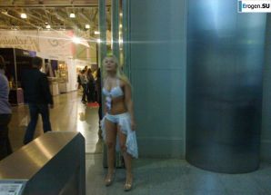 Sketches from the exhibition X ' show . Thumb 5