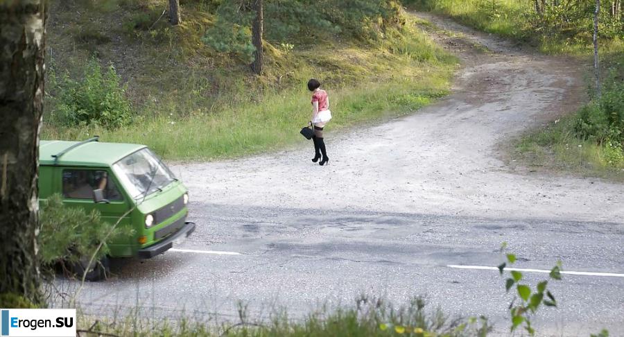 On the highway. Photo 34