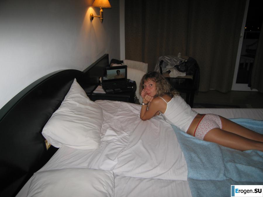 Let us sleep in the bed. Photo 8