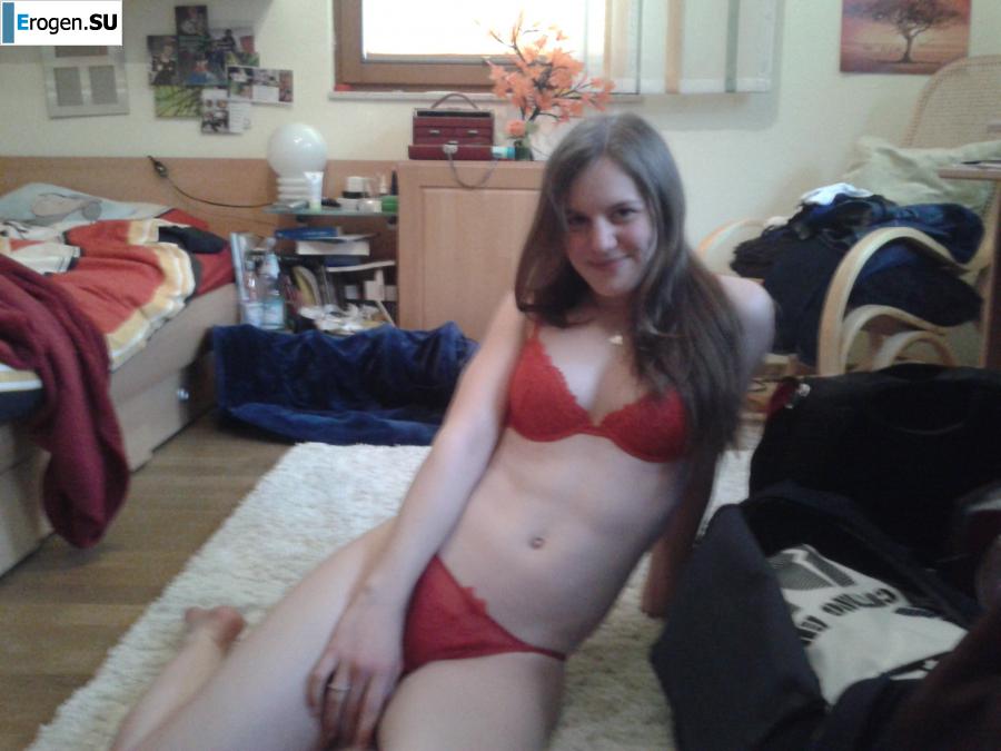 Обнаженная немецкая девушка. Фото 10