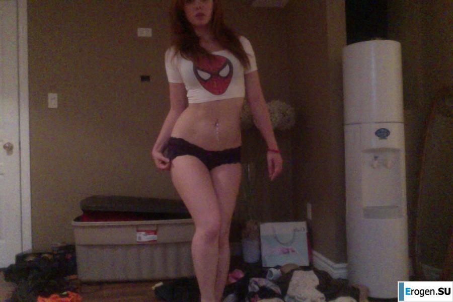 The foreigner self-photographs. Photo 42