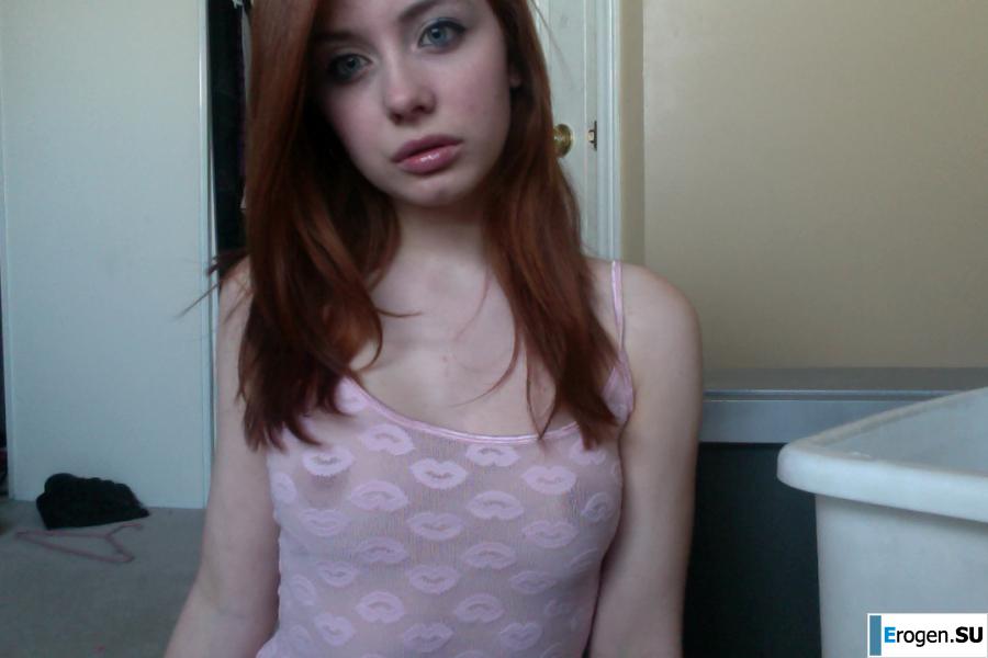 The foreigner self-photographs. Photo 57