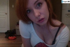 The foreigner self-photographs. Thumb 30