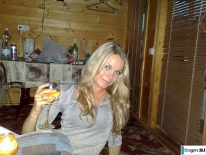 18 years old . Thumb 52