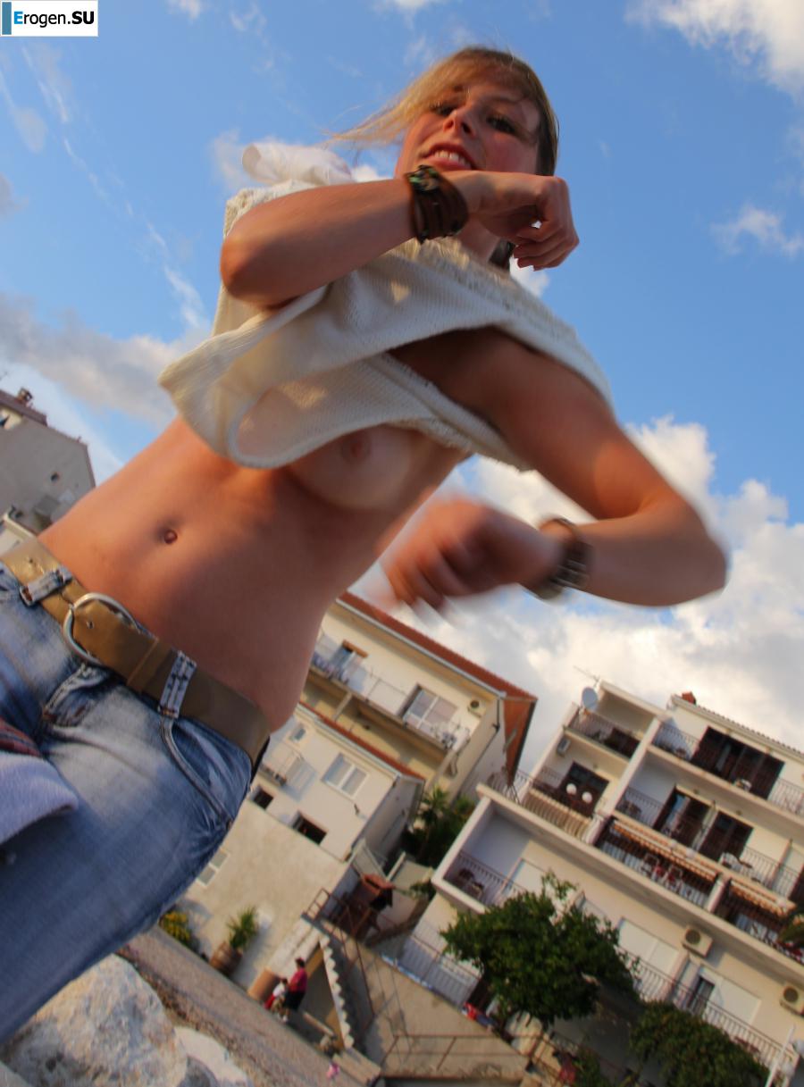 Here is how to relax on the beach. Photo 3